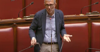 Copertina di Giachetti si incatena alla Camera (al 12° giorno di sciopero della fame): “Qui finché non si sblocca Vigilanza Rai”