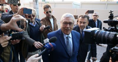 Copertina di Cuffaro, il leader della Dc non potrà frequentare politici