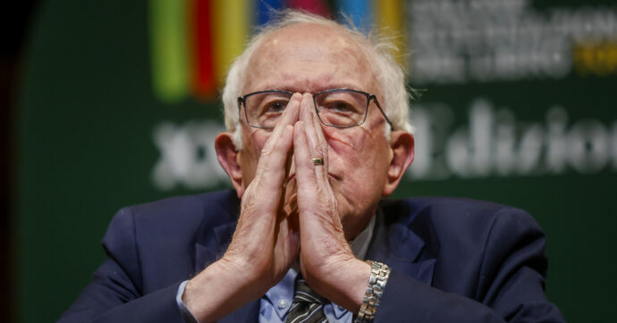 Bernie Sanders al Salone del Libro di Torino: “Trump non rappresenta gli Usa. Combattiamo le disuguaglianze”| Il discorso integrale