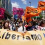 Copertina di Napoli, mille in corteo contro la violenza