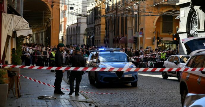 Auto sulla folla: 4 feriti gravi. Escluso per ora il terrorismo