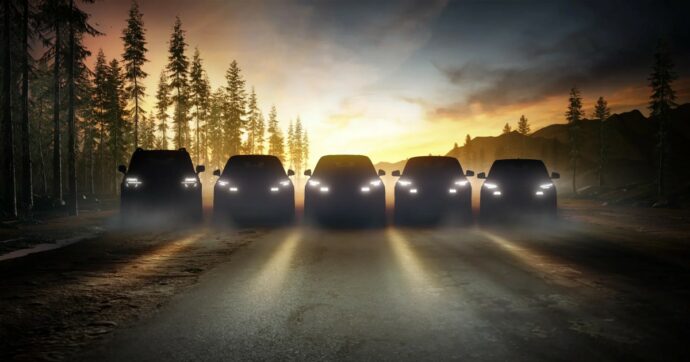 Ford frena sul “tutto elettrico”, in Europa torna la strategia multi-energia