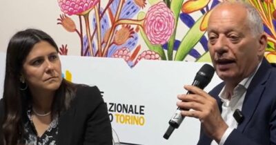 Copertina di “Quando non puoi più nascondere tutto, rendi tutto quasi pubblico”: il numero speciale di MillenniuM sugli Epstein Files al Salone del libro con Peter Gomez e Martina Castigliani