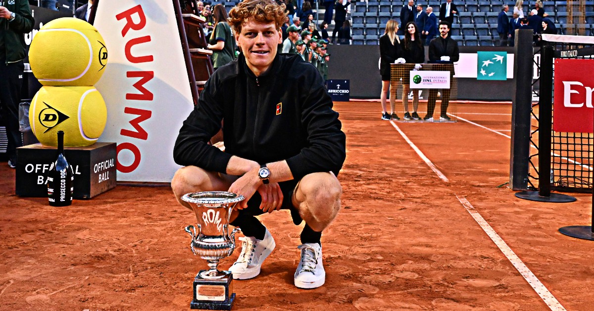 https://st.ilfattoquotidiano.it/wp-content/uploads/2026/05/18/jannik-sinner-20.jpg