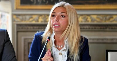 Copertina di Vitalizio più pensione piena: un ddl per gli eletti partiva Iva