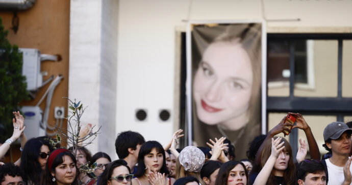 Femminicidio Ilaria Sula, la Procura chiede l’ergastolo per Samson: “Omicidio programmato ed eseguito con freddezza”