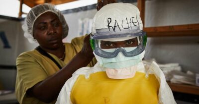 Copertina di L’Ebola avanza nella Repubblica Democratica del Congo: 131 morti e oltre 500 casi sospetti. L’Italia attiva le misure di vigilanza