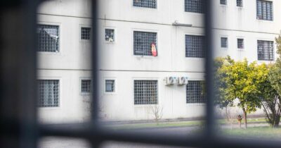 Copertina di Solo 22 carceri in tutta Italia non sono sovraffollate. Vi pare normale?
