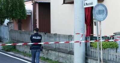 Copertina di “Siamo annichiliti dalla vergogna, non so dove abbiamo sbagliato”: parlano i genitori di El Koudri