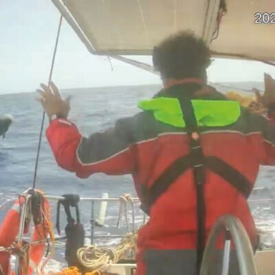 Copertina di Assalto finale alla Sumud Flotilla. Il sequestro in acque internazionali: “Noi proseguiamo, fino a quando?”