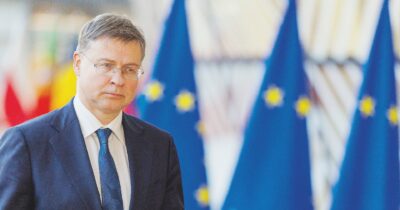 Copertina di L’Ue “Valuta” la richiesta italiana: “Ma no a sussidi”