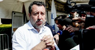 Copertina di Gli “impresentabili” sono 28:  la destra fa il pieno di imputati