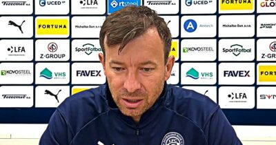 Copertina di Filmava le giocatrici negli spogliatoi con una telecamera nascosta: allenatore radiato a vita dall’Uefa