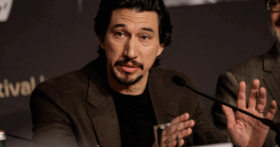 Copertina di “Non commento. Conservo tutto per il mio libro”: Adam Driver risponde a Cannes ironicamente alle accuse di Lena Dunham. L’attore avrebbe avuto attacchi di ira sul set di “Girls”