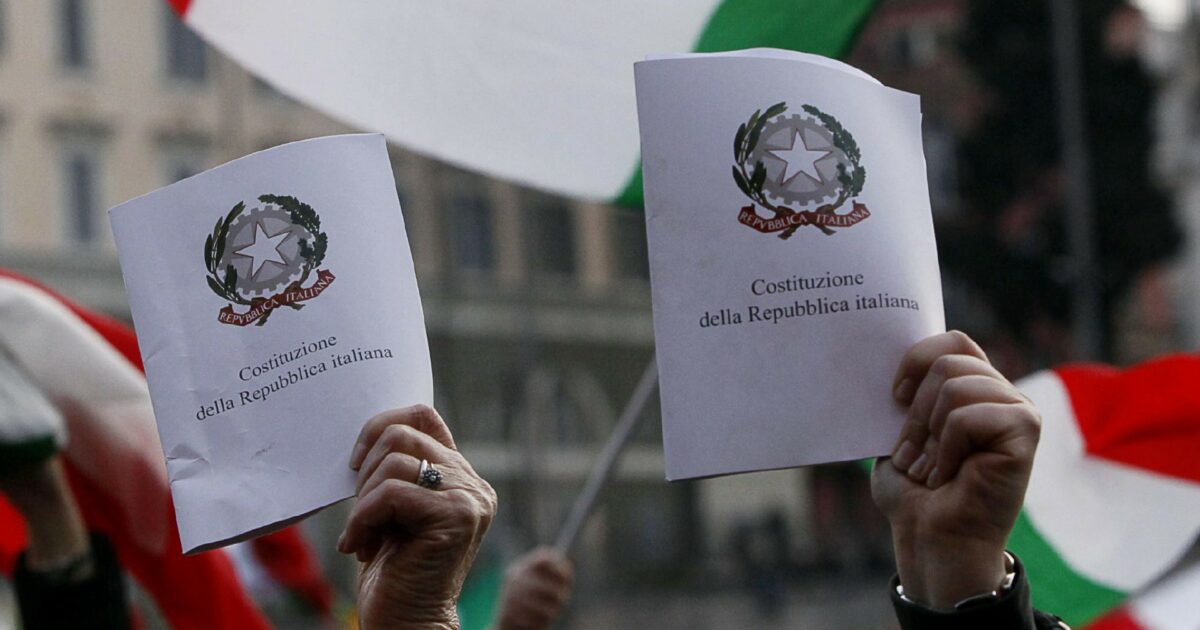 fermiamo i signori e le signore della morte un appello per la costituzione da Ilfattoquotidiano.it fermiamo i signori e le signore della morte un appello per la costituzione