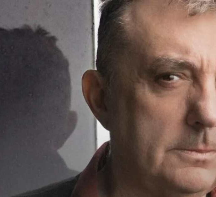 “Mia moglie mi ha lasciato dopo 11 anni di matrimonio. Se una coppia smette di fare sesso è destinata al divorzio. Oggi dormo da solo e lei mi manca”: la confessione di Manuel Vilas