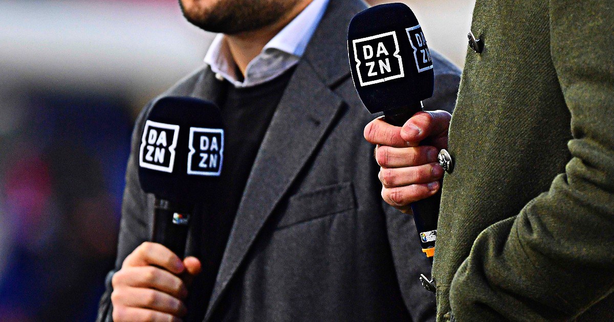 Dazn, Serie A a metà prezzo per la polizia: la convenzione esclusiva che fa discutere