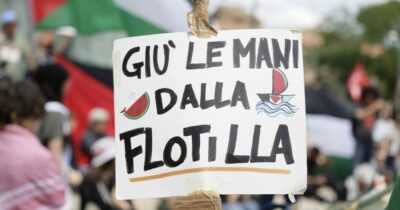 Copertina di Flotilla, i sedicenti Patrioti protestano per le violenze ma glissano sull’atto di pirateria