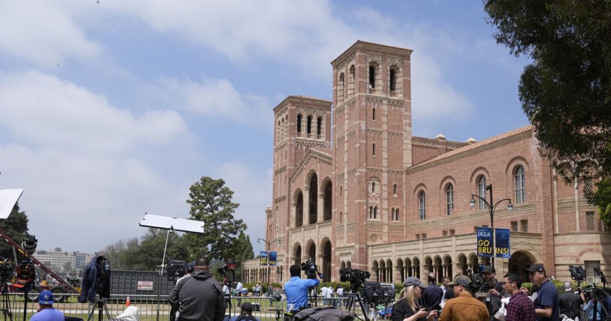 L’università del futuro potrebbe assomigliare a OnlyFans