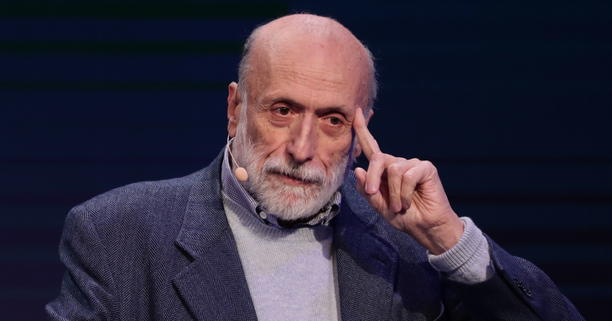 https://st.ilfattoquotidiano.it/wp-content/uploads/2026/05/22/Carlo-Petrini-2.jpg