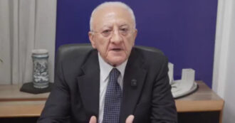 Copertina di Flotilla, l’ira di De Luca: “Sanzioni a tutto Israele, solo a Ben Gvir non servono. Rispondere con le armi al banditismo e ai delinquenti mascherati”