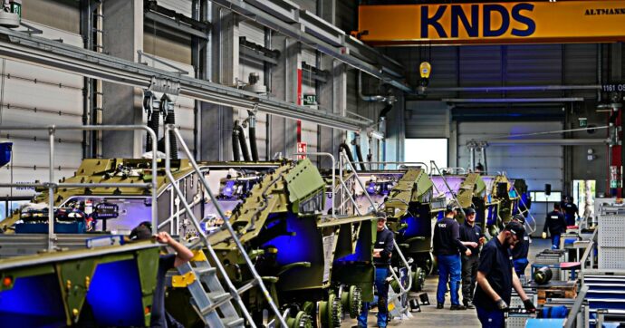 La Germania entra in KNDS: il governo tedesco acquisirà il 40% dell’azienda produttrice di carri armati