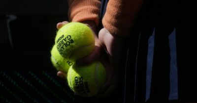 Copertina di Roland Garros, oggi la prima vera protesta di Sinner e colleghi contro gli Slam. La replica: “Non cederemo”