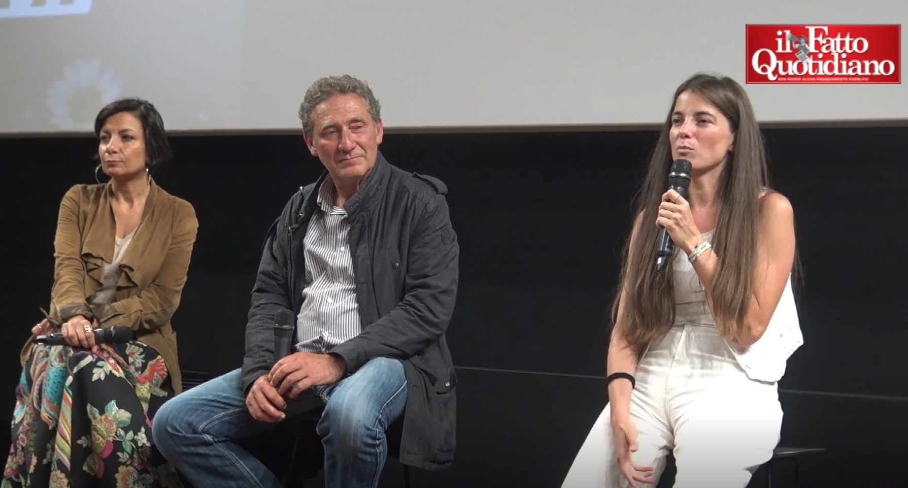 dal mare di the sea alla flotilla il racconto di mantovani alla proiezione con oliva e innocenzi israele supera ogni volta una linea rossa perch233 ha paura degli attivisti da Ilfattoquotidiano.it dal mare di the sea alla flotilla il racconto di mantovani alla proiezione con oliva e innocenzi israele supera ogni volta una linea rossa perch233 ha paura degli attivisti