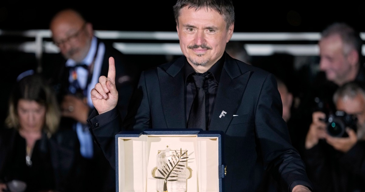 https://st.ilfattoquotidiano.it/wp-content/uploads/2026/05/23/Mungiu-Palma-Doro.jpg