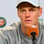 Copertina di Roland Garros 2026, il montepremi sempre più ricco e le ragioni della protesta dei tennisti. Sinner: “Siamo uniti”