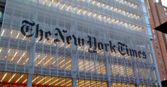 Copertina di L’editore del New York Times: “I media vadano avanti, non capitolino a Trump. Lo incoraggia ad attaccare la stampa”