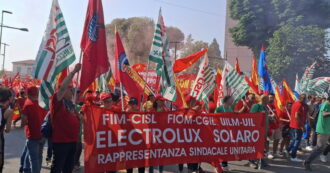 Copertina di Lunedì il tavolo su Electrolux al Mimit dopo l’annuncio dei 1.700 esuberi. Governo alla prova, le opposizioni: “Manca politica industriale”