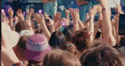 Copertina di Al festival MI AMI compare Stefano De Martino: chi avrà ‘puntato’ per il prossimo Sanremo? Il nostro racconto della serata di sabato