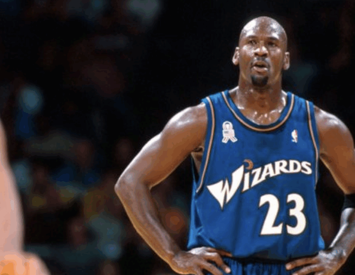 “Parla Ms. Etta? Sono Michael Jordan”: la chiamata dell’ex campione NBA alla sua vecchia insegnante in hospice