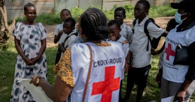 Copertina di Ebola,  2 casi sospetti:  cooperanti  dall’Uganda