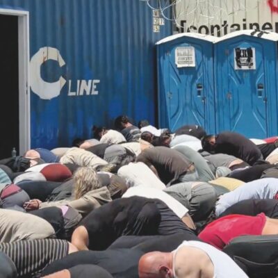 Copertina di Abusi e violenze sulla Flotilla: la procura di Roma valuta 9 nomi. Gli hacker iraniani ne fanno 69 (non verificati)