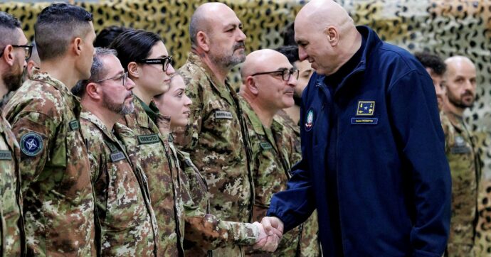 Nel dubbio, Crosetto prepara 400 soldati