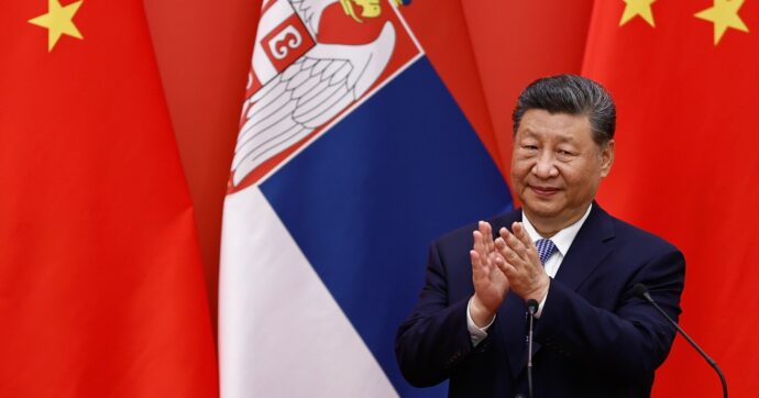 Mediatore di conflitti, punto di riferimento politico e crocevia commerciale: così la Cina vuole diventare il nuovo centro del mondo