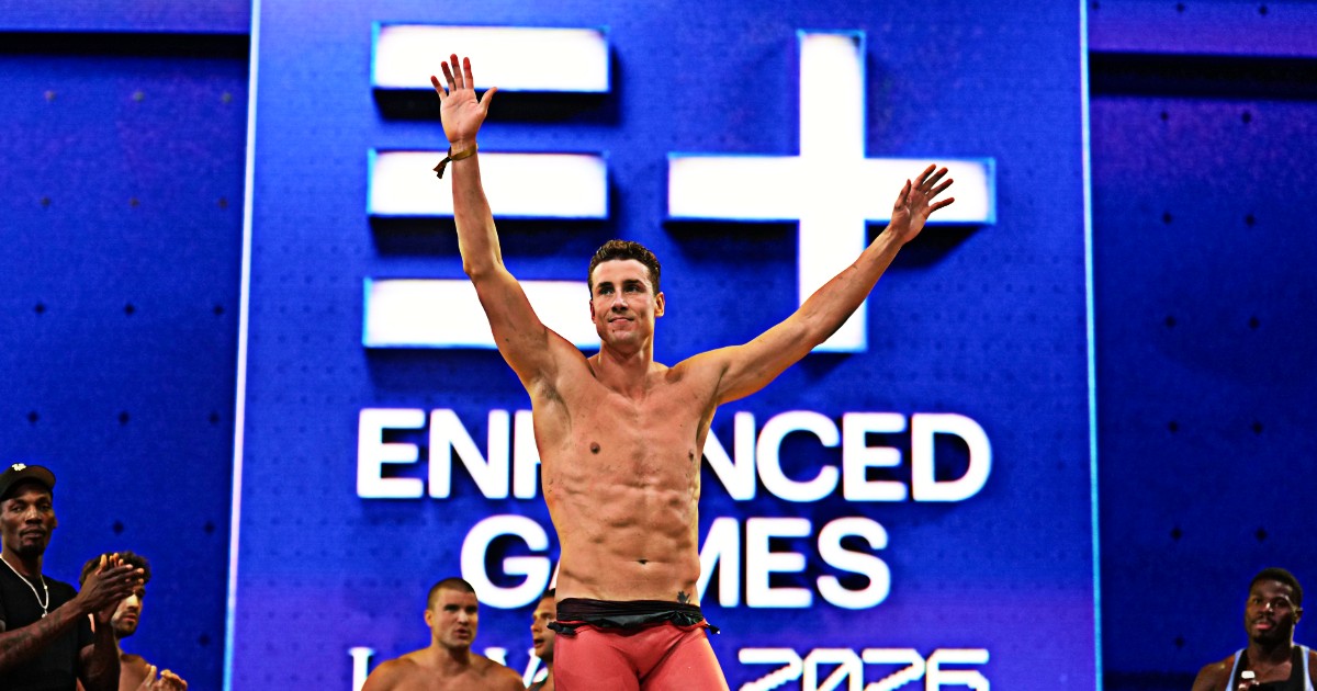 gkolomeev ha vinto un milione di dollari battendo il record del mondo dei 50m stile libero ai giochi del doping da Ilfattoquotidiano.it gkolomeev ha vinto un milione di dollari battendo il record del mondo dei 50m stile libero ai giochi del doping