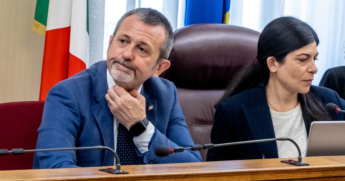ho ascoltato delmastro in antimafia e mi sono convinto 232 vittima di una trappola da Ilfattoquotidiano.it ho ascoltato delmastro in antimafia e mi sono convinto 232 vittima di una trappola