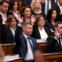 Copertina di L’Ungheria di Magyar non uscirà dalla Corte penale internazionale: il parlamento annulla il ritiro voluto da Orban