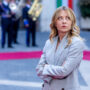 Copertina di La destra riscrive la legge elettorale e prova a velocizzare: in Aula il 26 giugno. Le opposizioni: “Ennesima forzatura”