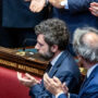 Copertina di Uno scranno alla Camera dedicato a Matteotti. Durante la cerimonia di commemorazione semivuoti i banchi di Fratelli d'Italia