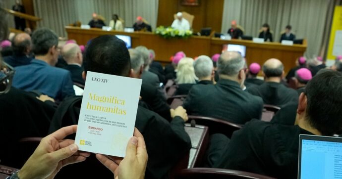 Avete letto Magnifica Humanitas? Il Papa qui non è un prete che parla di Dio, ma un intellettuale laico
