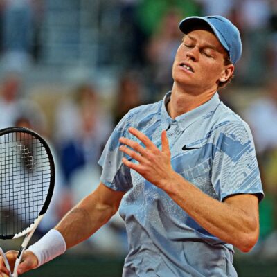 Copertina di Roland Garros, quando gioca Sinner contro Cerundolo: è l’orario peggiore per l’emergenza caldo