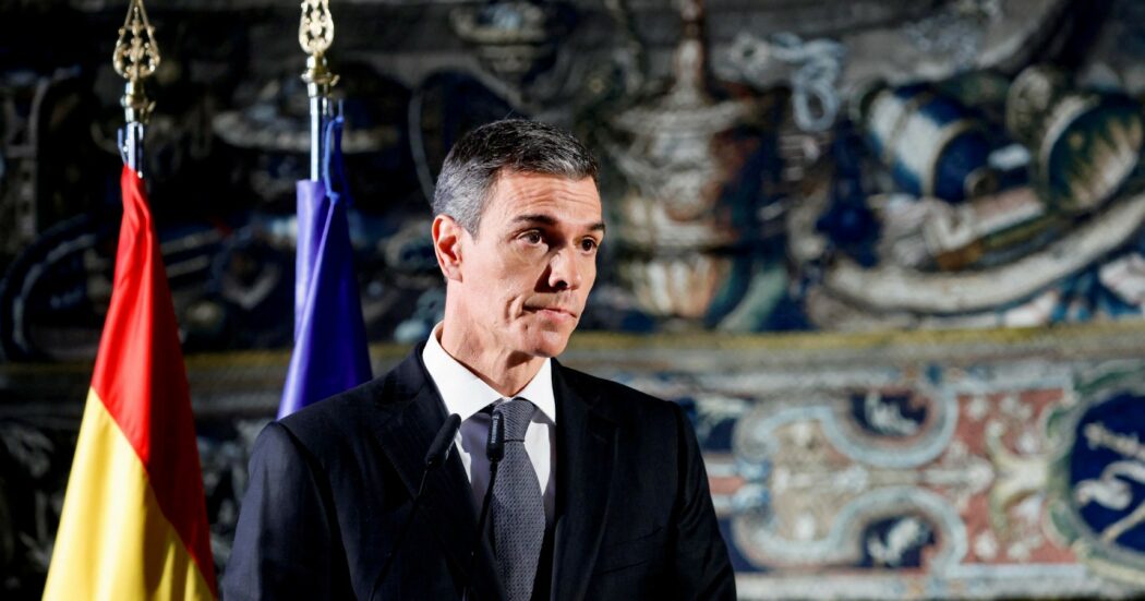 Spagna,  Sánchez affoga nei guai giudiziari. Nuova accusa: “Rete per sviare le indagini”