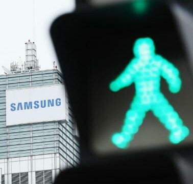 Per evitare lo sciopero Samsung trova accordo con i sindacati: partecipazione agli utili e mega bonus fino a 400mila dollari