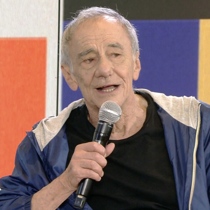 “Sono stati 17 anni di torture tra ospedali, speranze improvvise e abissi di disperazione. Mio figlio Arrigo ha lottato come un leone”: così Roberto Vecchioni