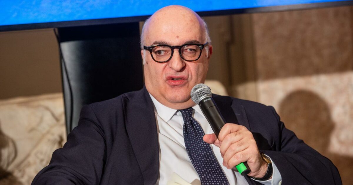 mario sechi licenziato non 232 pi249 direttore di libero e attacca angelucci 8216proprio quando sono finito sotto scorta8217 da Ilfattoquotidiano.it mario sechi licenziato non 232 pi249 direttore di libero e attacca angelucci 8216proprio quando sono finito sotto scorta8217