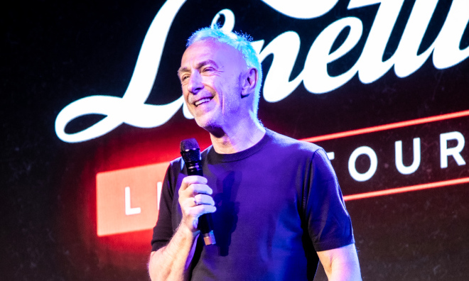 le radio in esterna d8217estate altro che mood da 8216villaggio turistico8217 non sono vacanze ma una scelta che fa bene a tutti d224 forse fastidio sentire una voce felice la rabbia di linus dopo le critiche di un ascoltatore da Ilfattoquotidiano.it le radio in esterna d8217estate altro che mood da 8216villaggio turistico8217 non sono vacanze ma una scelta che fa bene a tutti d224 forse fastidio sentire una voce felice la rabbia di linus dopo le critiche di un ascoltatore
